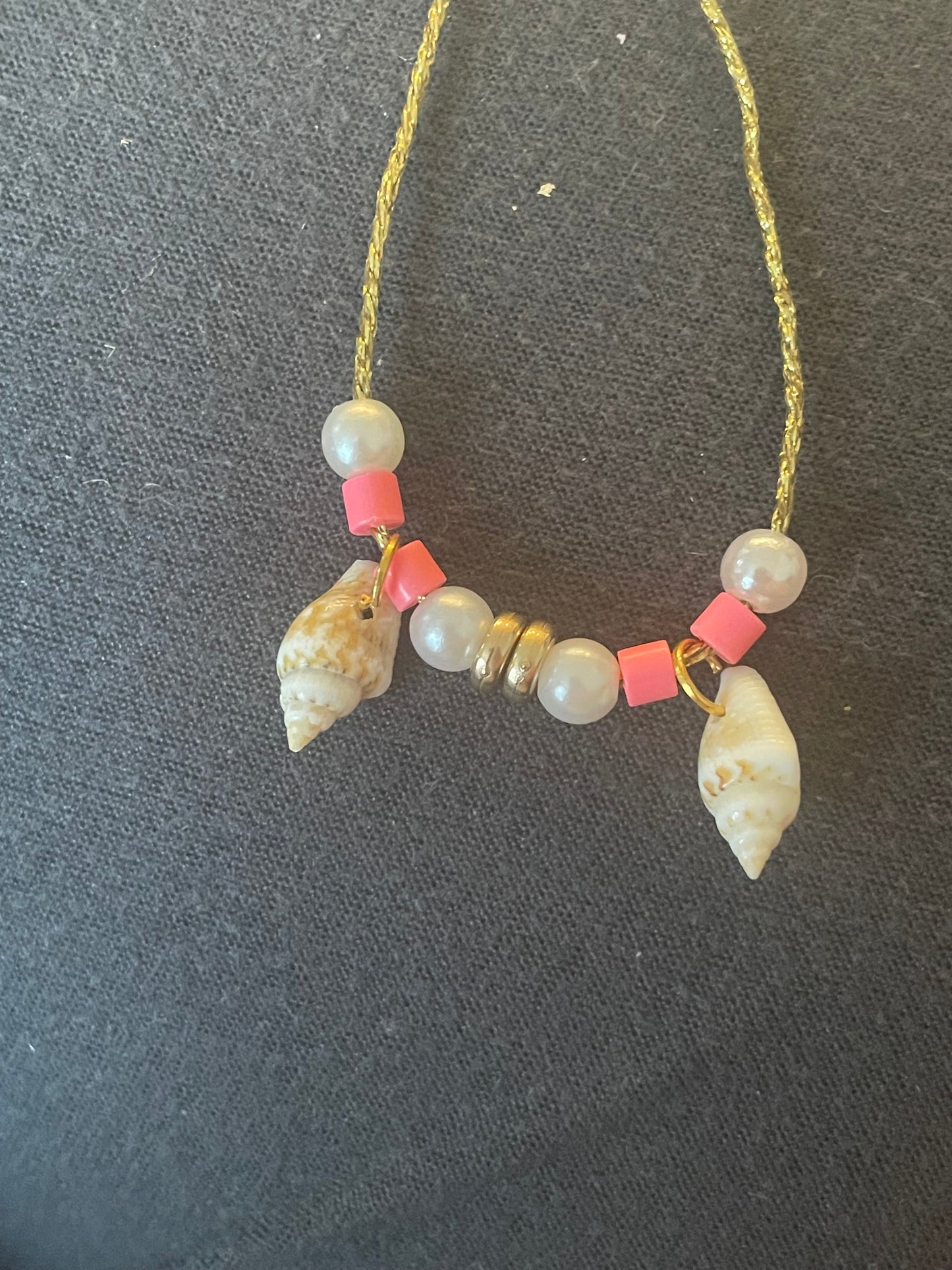 Dual pink seashell 🐚 💗