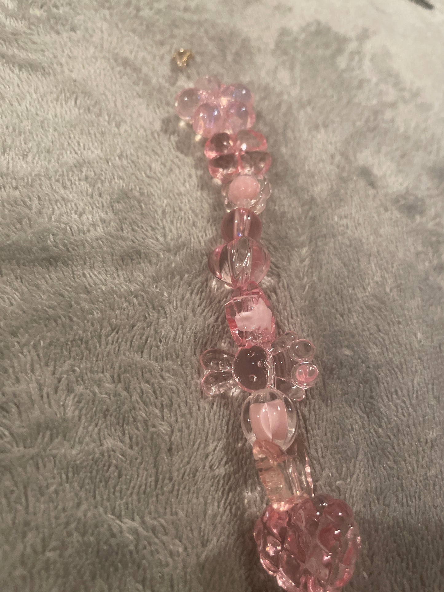 Pink phone charm🩷